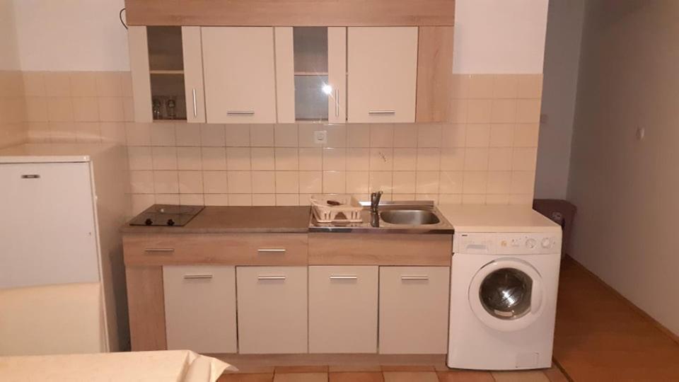Apartmani Lovre ポセダリェ エクステリア 写真